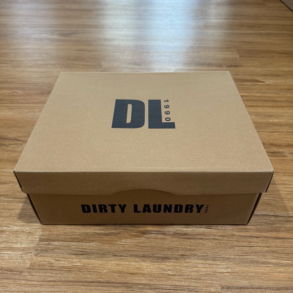 Dirty Laundry Corduroy Ribbed Platform Mini Boot - Picture 4 of 5
